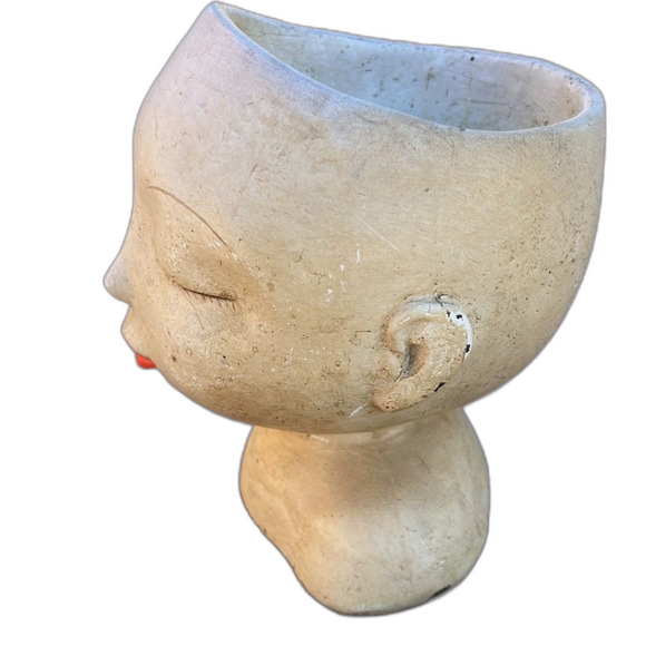 Lady Red Lips Resin Planter - Picture 6 of 6